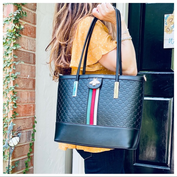 Chic vegan leather tote and wallet bag set - Picture 2 of 12